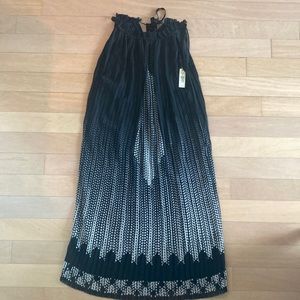 Max studio black and white dress